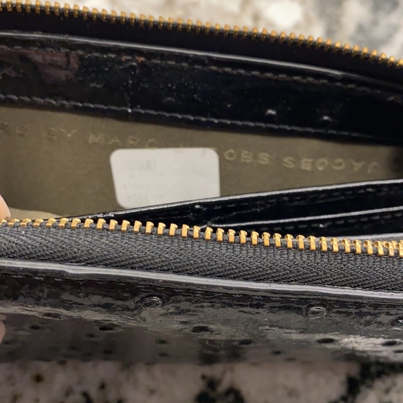 Marc Jacobs Continental Wallet - Picture 7 of 12